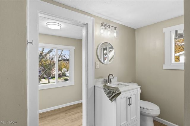 536 Yale Avenue, Barberton, OH 44203