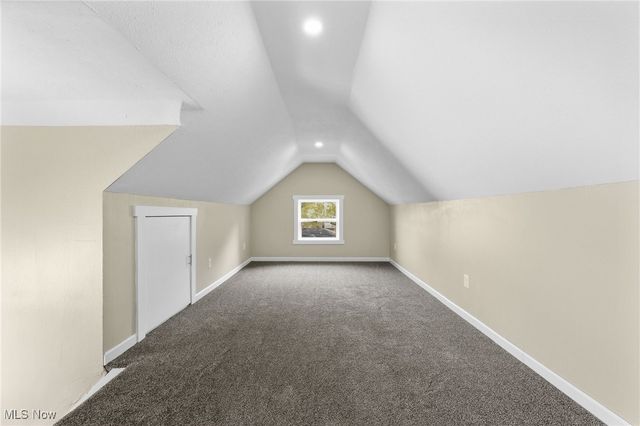 536 Yale Avenue, Barberton, OH 44203