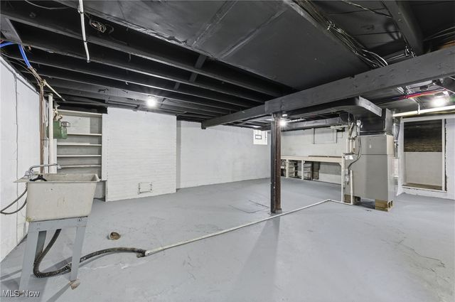 536 Yale Avenue, Barberton, OH 44203