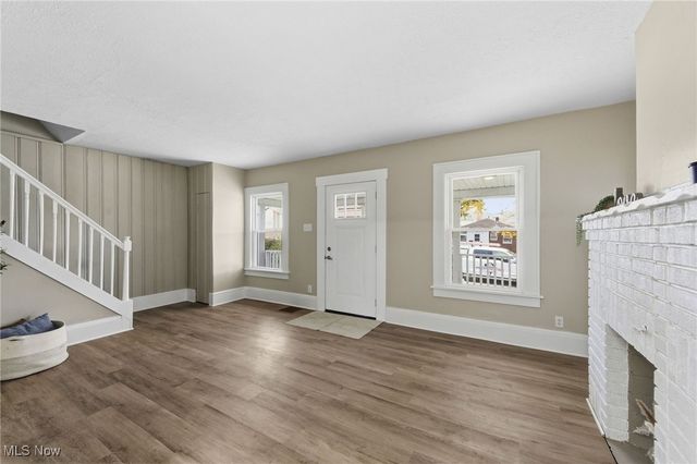 536 Yale Avenue, Barberton, OH 44203