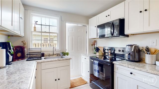 904 E 39th Street, Savannah, GA 31401