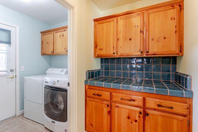 155 Eagle Creek Court, Atascadero, CA 93422