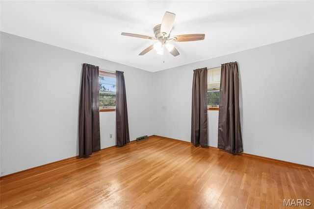10942 Ridgecrest Drive, St Ann, MO 63074