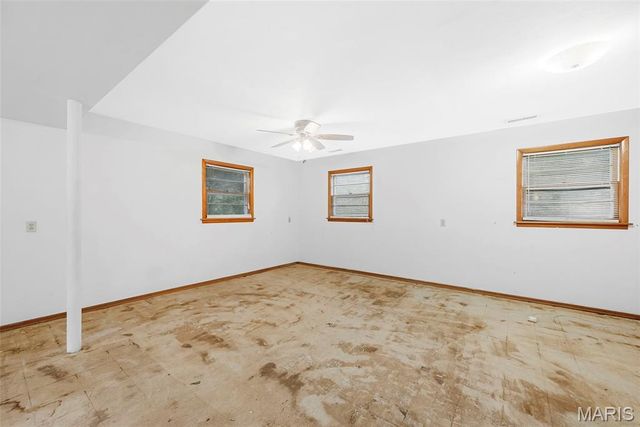 10942 Ridgecrest Drive, St Ann, MO 63074