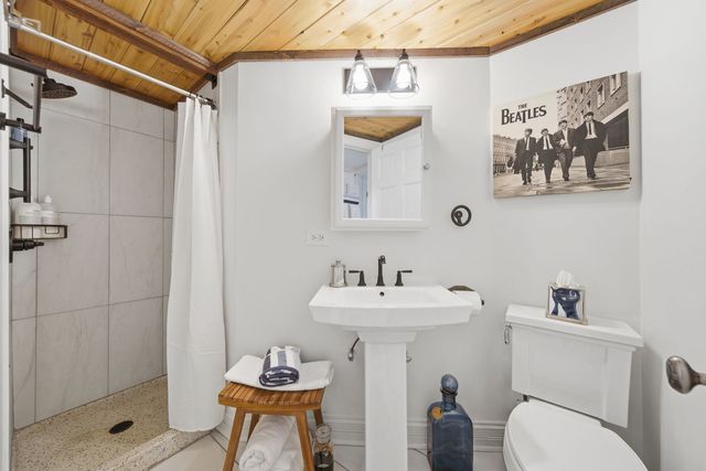 2019 N Sheffield Avenue 103, Chicago, IL 60614