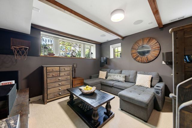 2019 N Sheffield Avenue 103, Chicago, IL 60614
