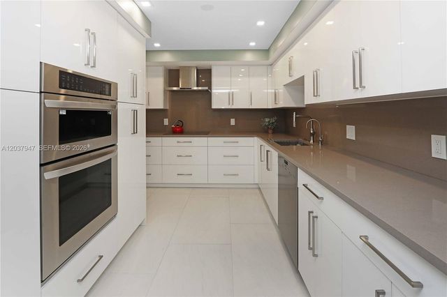 3900 Galt Ocean Dr 403, Fort Lauderdale, FL 33308