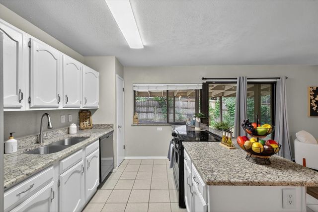6506 Blackberry Drive, Arlington, TX 76016