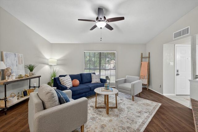 6506 Blackberry Drive, Arlington, TX 76016