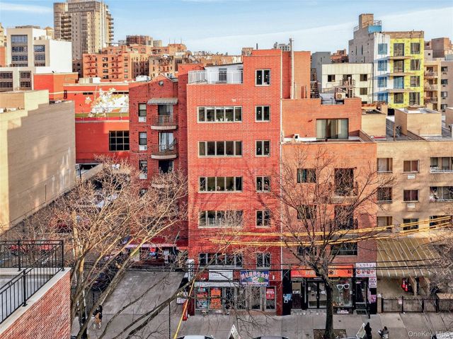 135-20 41ST Avenue 5th FL, Flushing, NY 11354