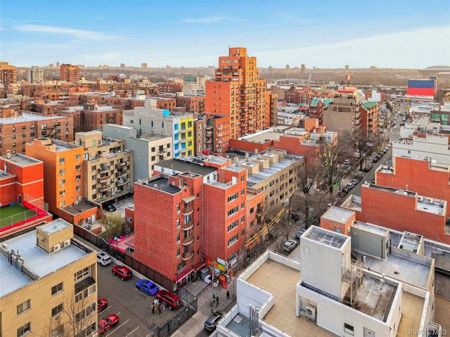 135-20 41ST Avenue 5th FL, Flushing, NY 11354