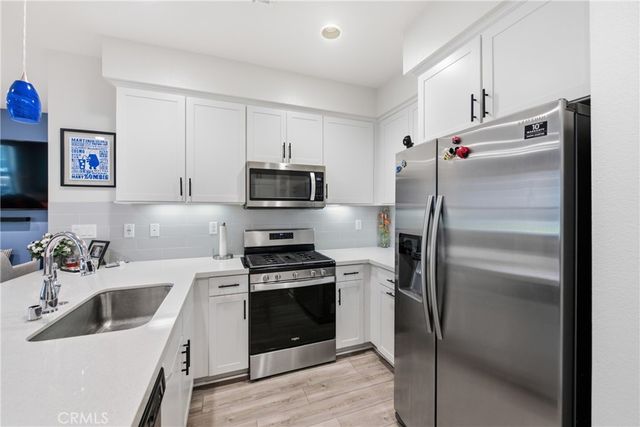 215 Red Brick, Simi Valley, CA 93065