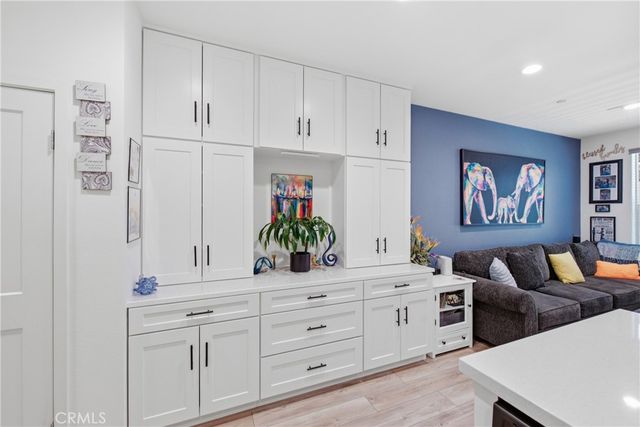 215 Red Brick, Simi Valley, CA 93065