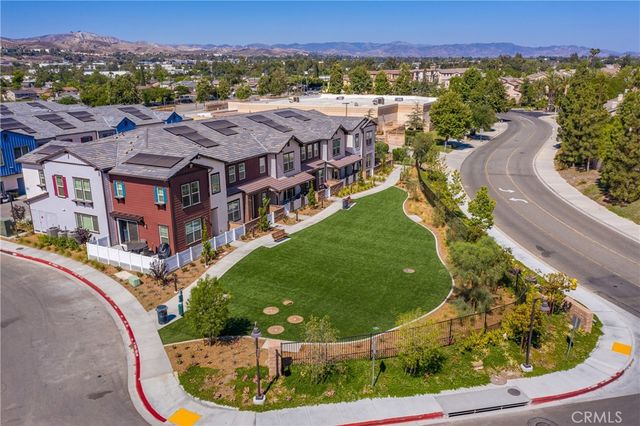 215 Red Brick, Simi Valley, CA 93065