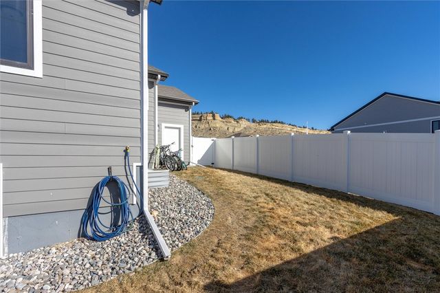 4960 Whisper Way, Billings, MT 59106