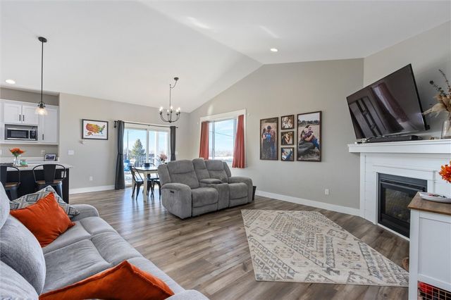 4960 Whisper Way, Billings, MT 59106