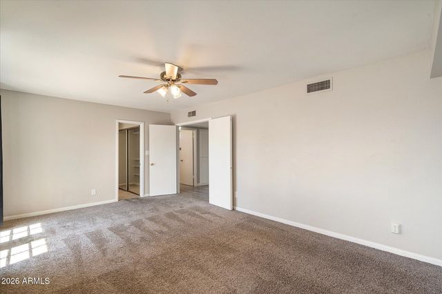 227 W TARO Lane, Phoenix, AZ 85027