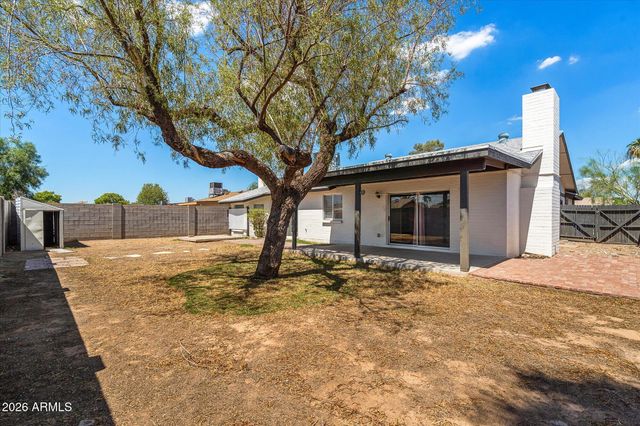 227 W TARO Lane, Phoenix, AZ 85027