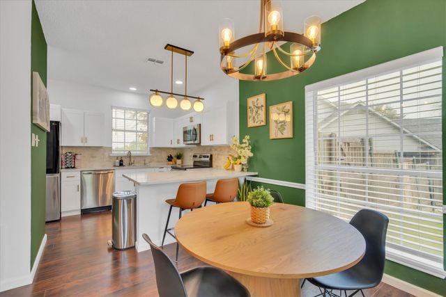 3317 Greenglen Circle, Carrollton, TX 75007