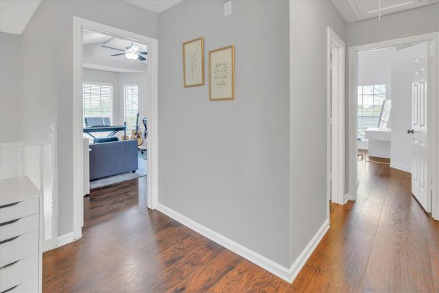 3317 Greenglen Circle, Carrollton, TX 75007