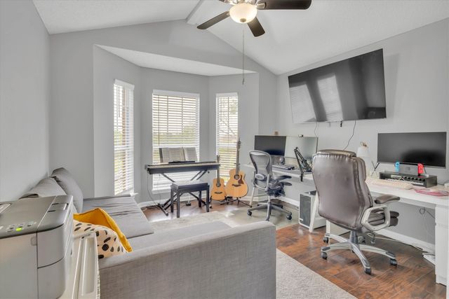 3317 Greenglen Circle, Carrollton, TX 75007