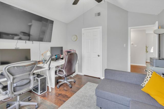 3317 Greenglen Circle, Carrollton, TX 75007