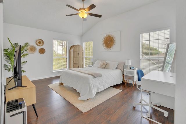 3317 Greenglen Circle, Carrollton, TX 75007