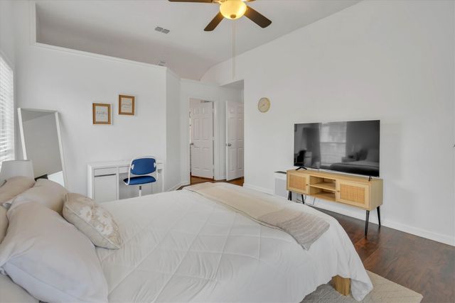 3317 Greenglen Circle, Carrollton, TX 75007