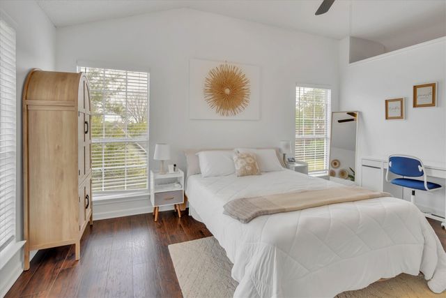 3317 Greenglen Circle, Carrollton, TX 75007