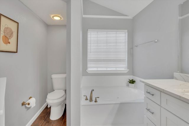 3317 Greenglen Circle, Carrollton, TX 75007