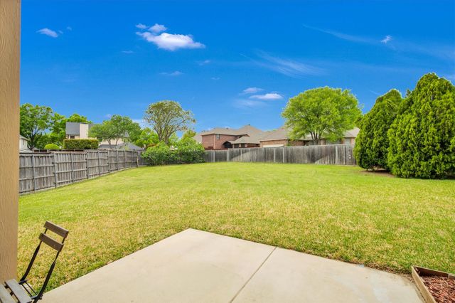 3317 Greenglen Circle, Carrollton, TX 75007