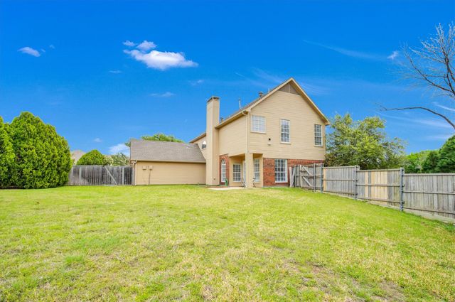 3317 Greenglen Circle, Carrollton, TX 75007