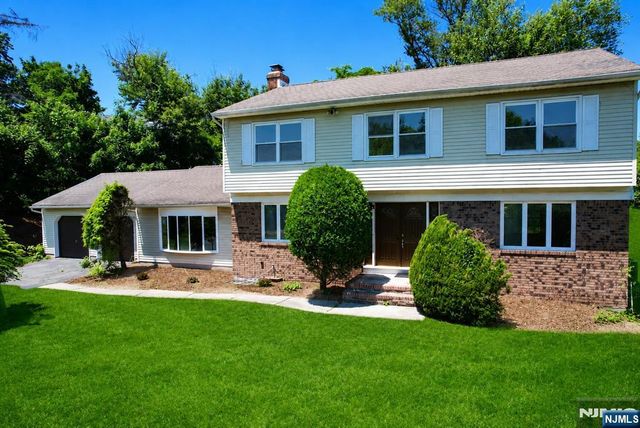 203 Mountain Avenue, Hawthorne, NJ 07506