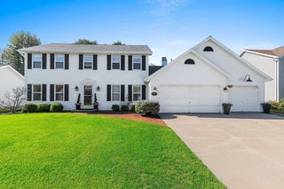 1934 PIKE LANE, De Pere, WI 54115