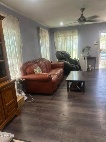 210 Harding Avenue, Oxnard, CA 93030
