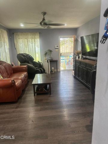 210 Harding Avenue, Oxnard, CA 93030
