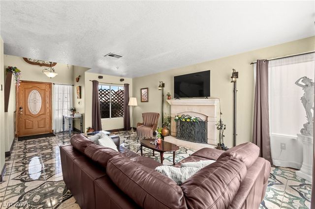1731 Monte Alban Drive, North Las Vegas, NV 89031