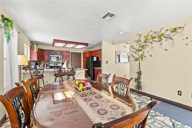 1731 Monte Alban Drive, North Las Vegas, NV 89031