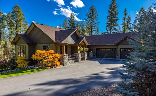 10 Wood Ridge Drive, Columbia Falls, MT 59912