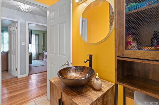 28005 Avondale Street, Inkster, MI 48141