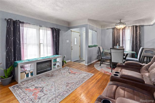 28005 Avondale Street, Inkster, MI 48141