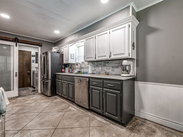 3121 Bahama Drive, Sand Springs, OK 74063