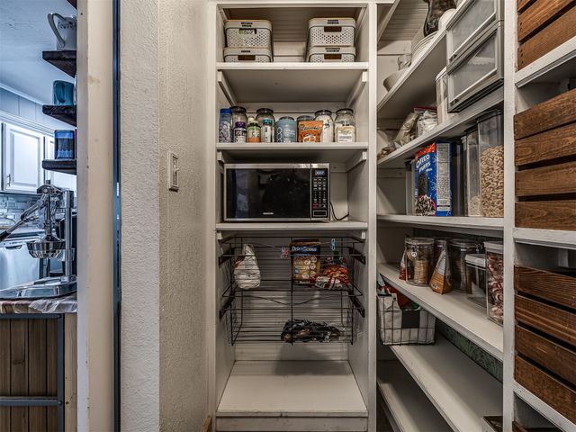 3121 Bahama Drive, Sand Springs, OK 74063