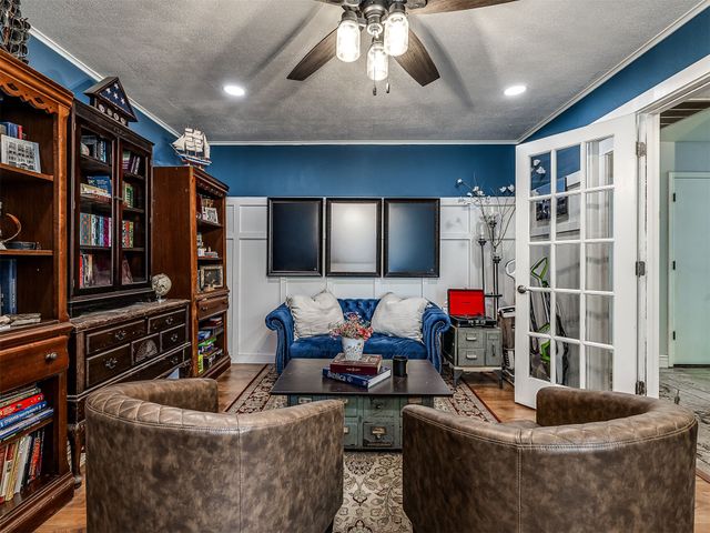 3121 Bahama Drive, Sand Springs, OK 74063