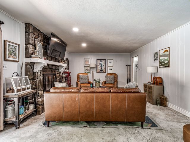 3121 Bahama Drive, Sand Springs, OK 74063
