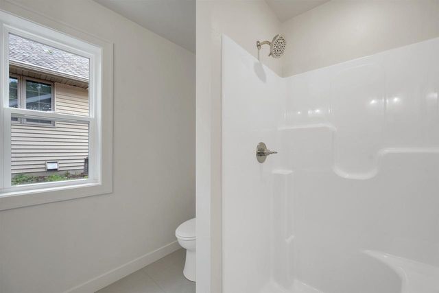 2480 BRENNER PLACE, Green Bay, WI 54301
