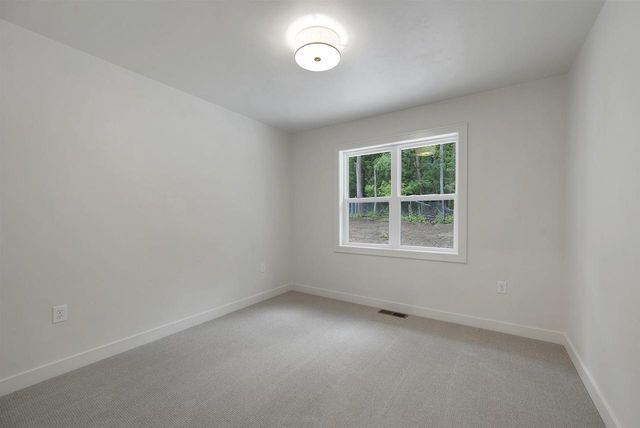 2480 BRENNER PLACE, Green Bay, WI 54301