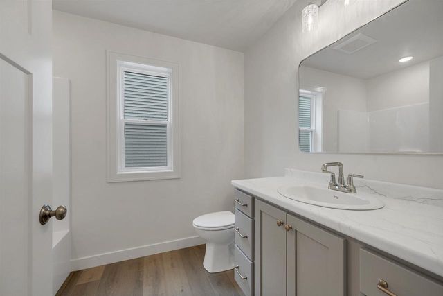 2480 BRENNER PLACE, Green Bay, WI 54301