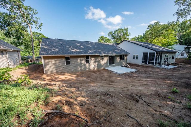 2480 BRENNER PLACE, Green Bay, WI 54301