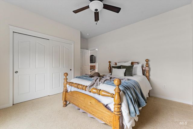 716 W Kodiak Drive, Meridian, ID 83642